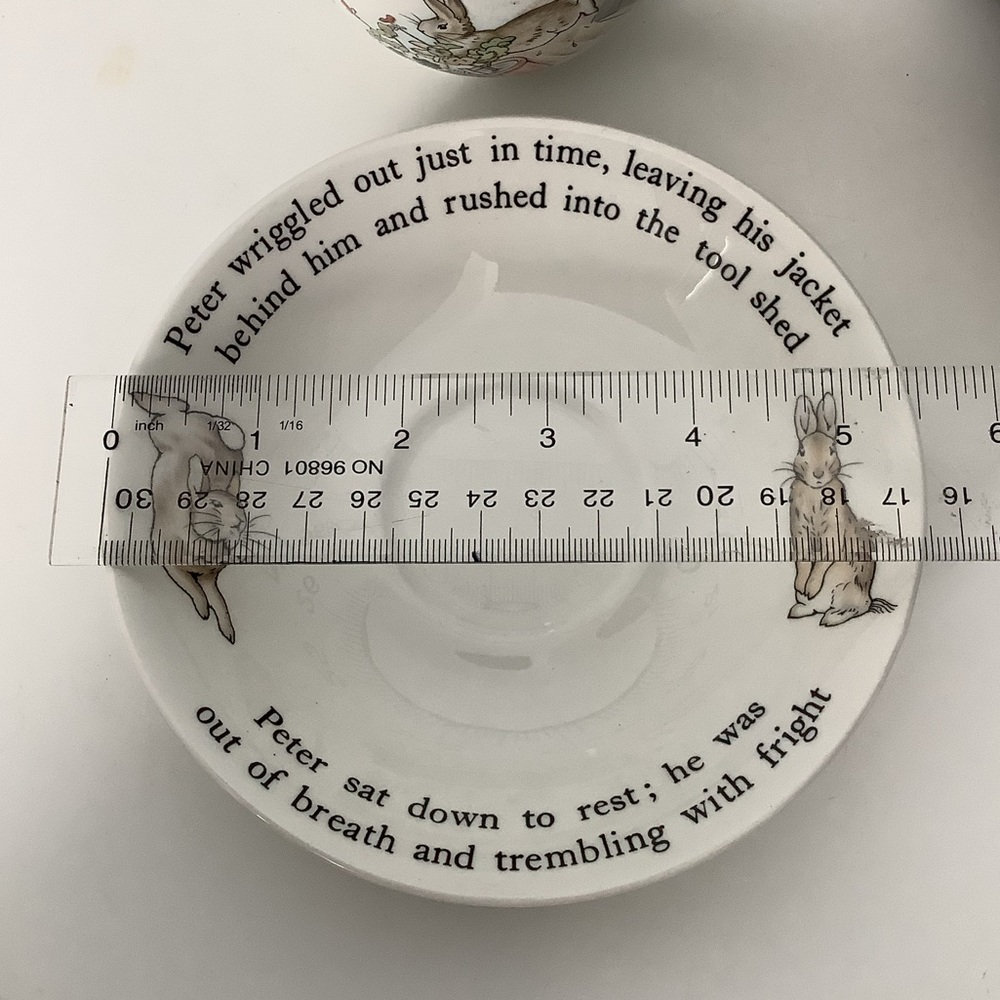 WEDGWOOD Fine China~ Peter Rabbit - Picture 2 of 4